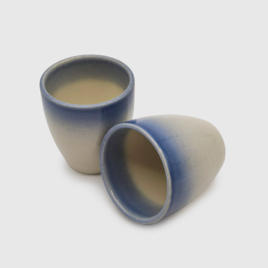 Chávena expresso Essência beje com azul isara